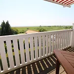 Haus Am Bodden شقة *