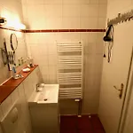 Haus Am Bodden شقة