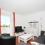Haus Am Bodden شقة Groß Zicker